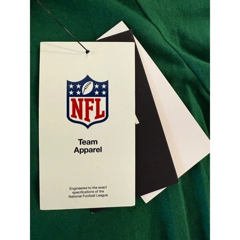 Aaron Rodgers NY Jets Shirt Jersey #8 Mens Size XL- NWT- *Small pinhole see pic
